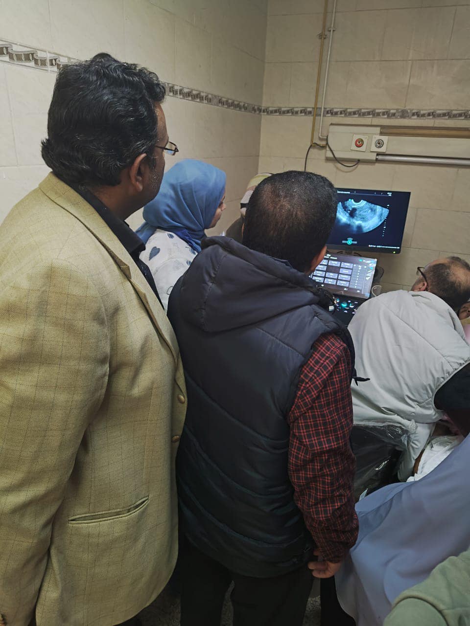 ورشة عمل بطب سوهاج للتوعية بطب الأم والجنين واستخدام الموجات فوق الصوتية 1 طب سوهاج ورشة عمل بطب سوهاج ورشة عمل بطب سوهاج للتوعية بطب الأم والجنين واستخدام الموجات فوق الصوتية موقع في الجامعة