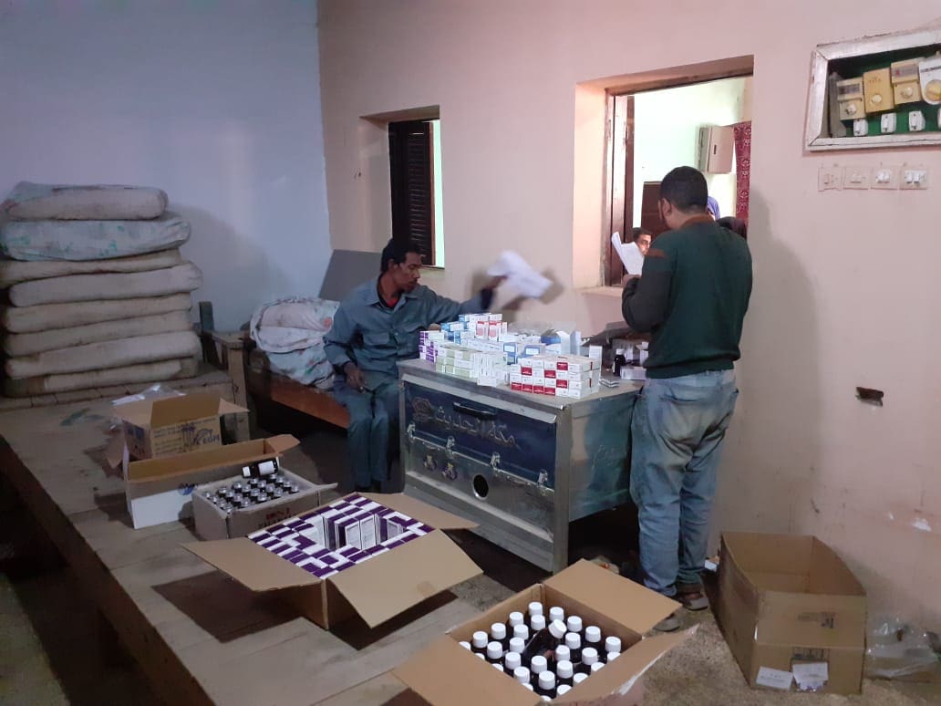 جامعة جنوب الوادي تنظم قافلة طبية بشرية بقرية عزبة عبد الرحمن بنجع حمادي 1 قوافل طبية جامعة جنوب الوادي جامعة جنوب الوادي تنظم قافلة طبية بشرية بقرية عزبة عبد الرحمن بنجع حمادي موقع في الجامعة