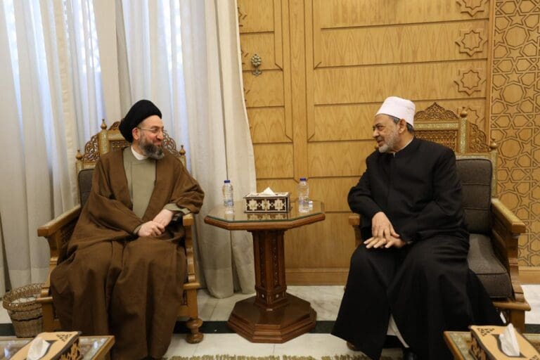 شيخ الأزهر: الوحدة هي السبيل الوحيدة نحو نهضة أمتنا العربية والإسلامية ولا سبيل سواها 20 03c678c7 2568 4d52 9126 d6635afde471 الأزهر شيخ الأزهر: الوحدة هي السبيل الوحيدة نحو نهضة أمتنا العربية والإسلامية ولا سبيل سواها موقع في الجامعة