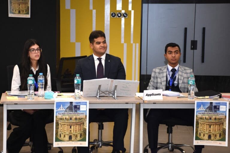 جامعة عين شمس تحصل علي المركز الاول في ختام التصفيات الإقليمية لمنطقة الشرق الأوسط لمسابقة جامعة أكسفورد للمحاكمة الصورية 8 07a79415 1e9c 4d53 9e43 7a1ae78a9f67 جامعة حلوان جامعة عين شمس تحصل علي المركز الاول في ختام التصفيات الإقليمية لمنطقة الشرق الأوسط لمسابقة جامعة أكسفورد للمحاكمة الصورية موقع في الجامعة