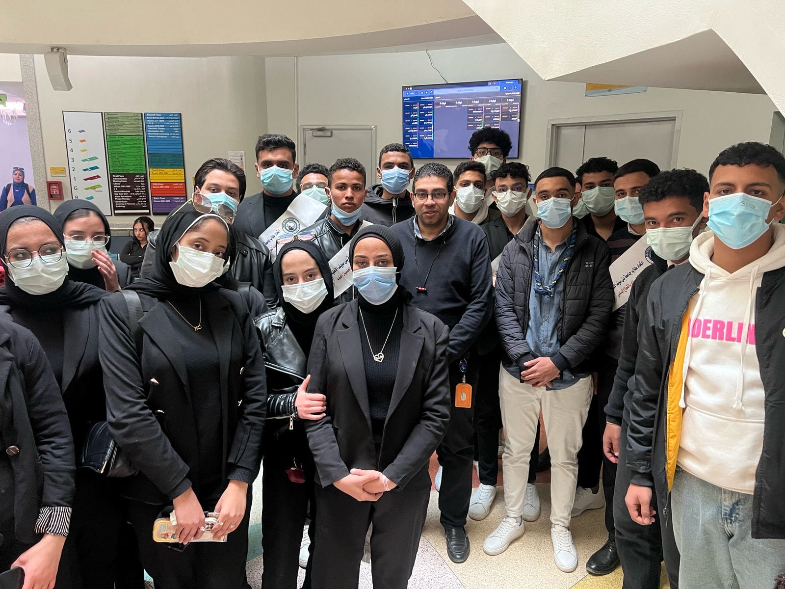 طلاب جامعة بني سويف الأهلية في زيارة لمستشفي الأطفال 57357 1 1 2 4 طلاب طلاب جامعة بني سويف الأهلية في زيارة لمستشفي الأطفال 57357 موقع في الجامعة