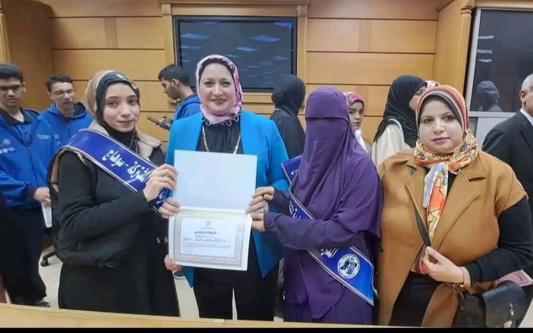 تعليم سوهاج يفوز بالمركز الأول والثالث على مستوى الجمهورية بأوائل جمهورية 1 1738591629045 تعليم تعليم سوهاج يفوز بالمركز الأول والثالث على مستوى الجمهورية بأوائل جمهورية موقع في الجامعة