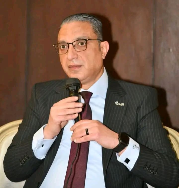 1740330416285 البكالوريا محافظ الفيوم: تغيير نظام الثانوية للبكالوريا يجب أن يصاحبه تطوير المناهج بالتعليم الفني موقع في الجامعة