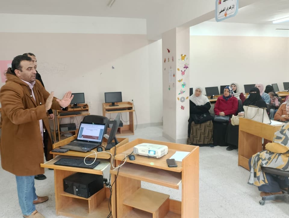 480514561 1059834449519520 6441411592275480979 n المعاهد الأزهرية المعاهد الأزهرية ينفذ مجموعة من البرامج التدريبية لتنمية مهارات معلمي الصف الأول الإعدادي موقع في الجامعة