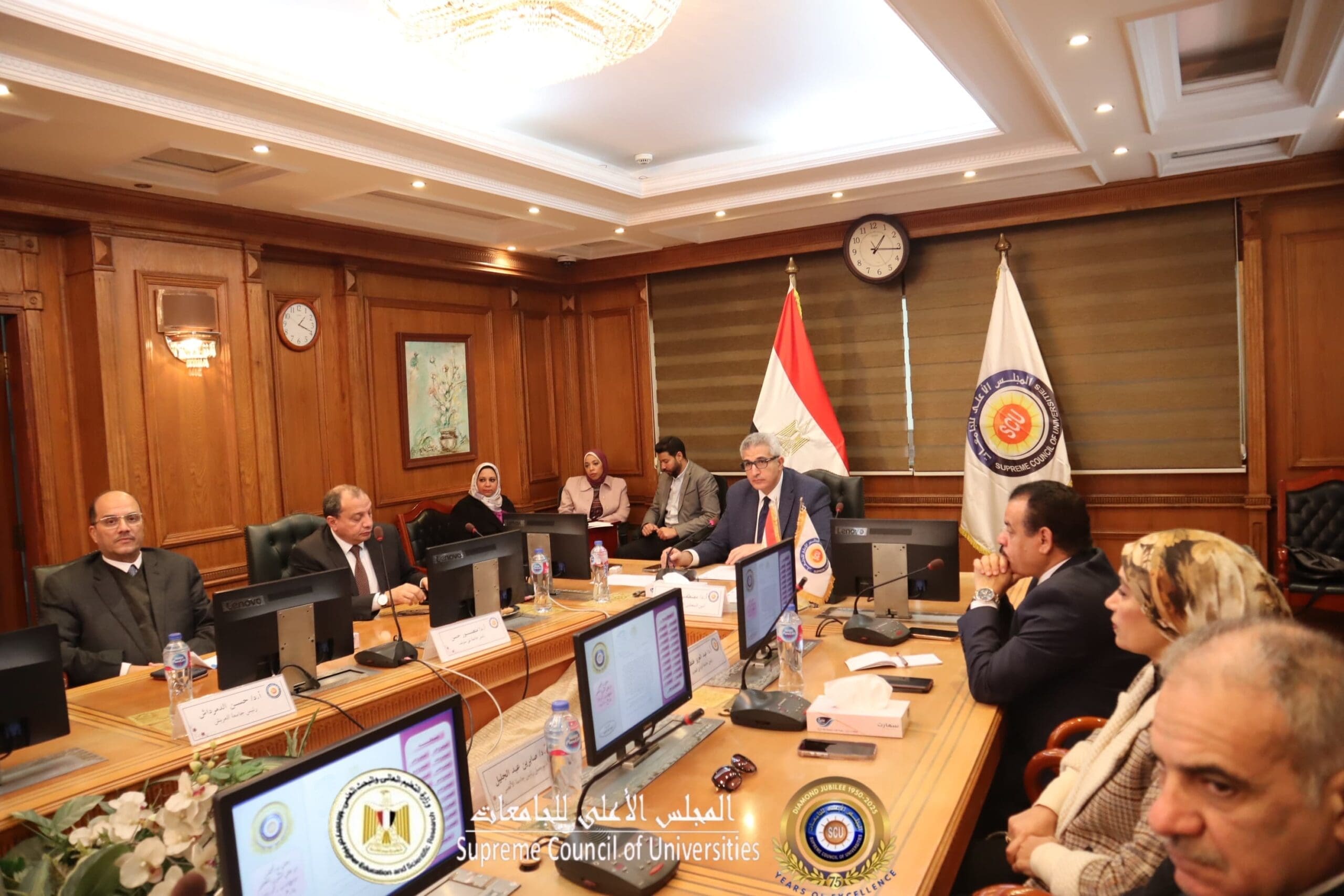 5072a887 2e93 4107 ba10 b838e53e70af scaled القومى للبحوث تقاصيل اجتماع المجلس الأعلى لشئون التعليم والطلاب ومناقشة إطلاق برنامج تدريبى لطلاب الجامعات موقع في الجامعة