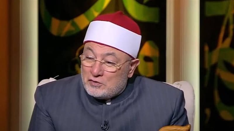 80 الحضور الشيخ خالد الجندي يرد على شبهة "أمية الصحابة" - فيديو موقع في الجامعة