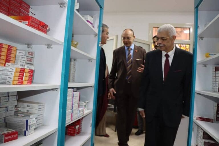 افتتاح صيدلية إسعاف ٢٤ فرع جامعة المنوفية لتوفير الأدوية والنواقص والبدائل 12 FB IMG 1739378365511 استخلاص افتتاح صيدلية إسعاف ٢٤ فرع جامعة المنوفية لتوفير الأدوية والنواقص والبدائل موقع في الجامعة