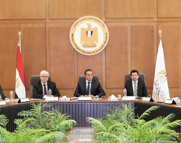 بحضور نائب رئيس الوزراء.. عاشور يترأس الاجتماع الرابع لمجلس إدارة المشروع القومي للجينوم المصري 4 IMG 20250212 WA0117 استخلاص بحضور نائب رئيس الوزراء.. عاشور يترأس الاجتماع الرابع لمجلس إدارة المشروع القومي للجينوم المصري موقع في الجامعة