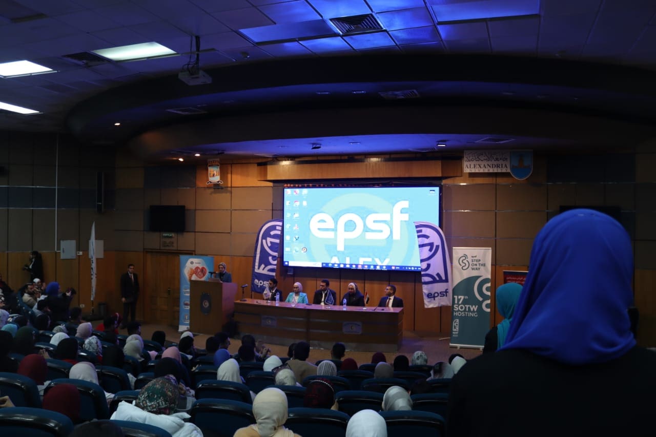 IMG 20250221 WA0089 الجامعة الصينية الاتحاد المصري لطلاب صيدلة EPSF ينظم النسخة 17 من مؤتمر خطوة على طريق.. صور موقع في الجامعة