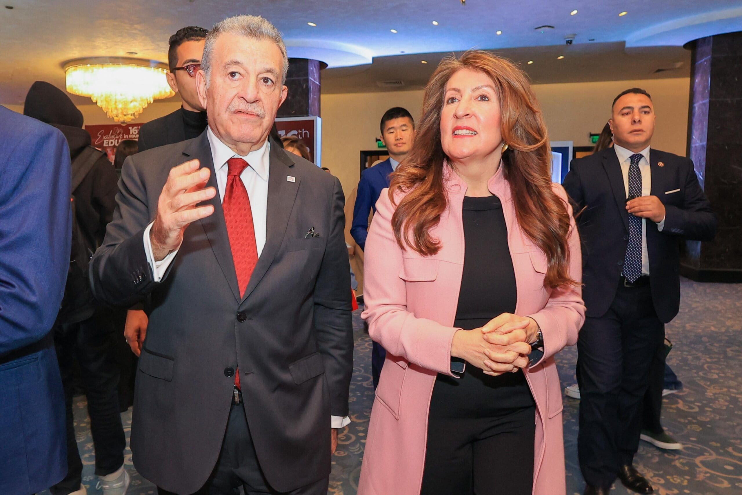 IMG 20250225 WA0097 scaled جامعة مصر للمعلوماتية السفيرة الأمريكية تتفقد فعاليات الملتقى والمعرض الدولي للتعليم العالي والتدريب «إيديوجيت 2025» موقع في الجامعة
