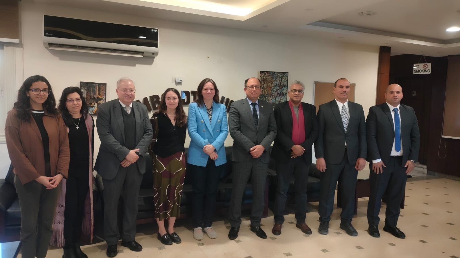 جامعة حلوان التكنولوجية الدولية تبحث تعزيز التعاون الأكاديمي والتكنولوجي مع الهيئة الألمانية 1 280ef329 714d 4854 b639 f51e01d7498d جامعة حلوان التكنولوجية جامعة حلوان التكنولوجية الدولية تبحث تعزيز التعاون الأكاديمي والتكنولوجي مع الهيئة الألمانية موقع في الجامعة