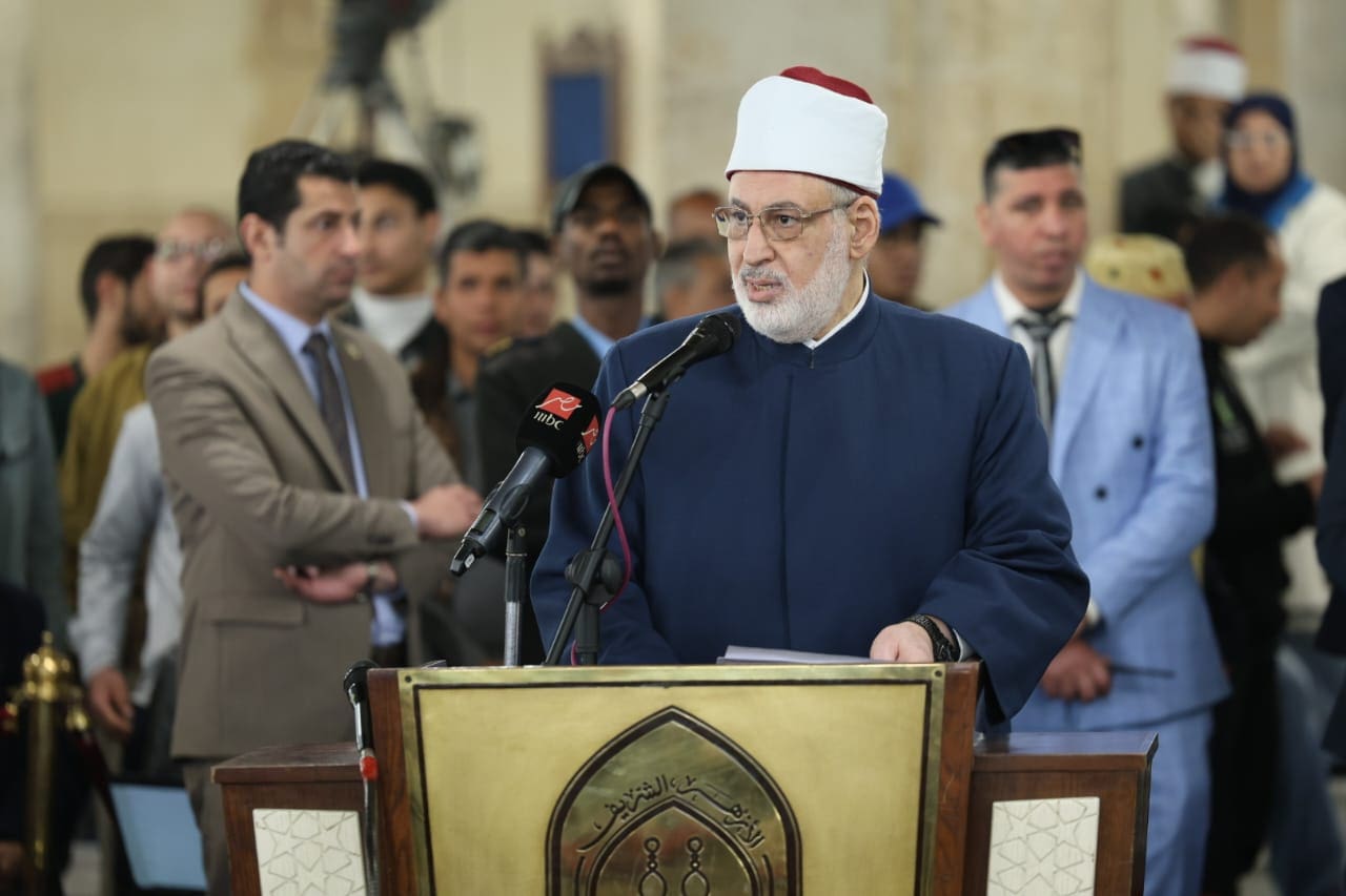 وكيل الأزهر: الأزهر المعمور ولد لتكون أروقته منارة للعلم وقبلة للطلاب فيها تعلم الملوك والسلاطين 1 2fa3f2e7 861e 4df1 98b3 3b5f2a3304cb الأزهر وكيل الأزهر: الأزهر المعمور ولد لتكون أروقته منارة للعلم وقبلة للطلاب فيها تعلم الملوك والسلاطين موقع في الجامعة