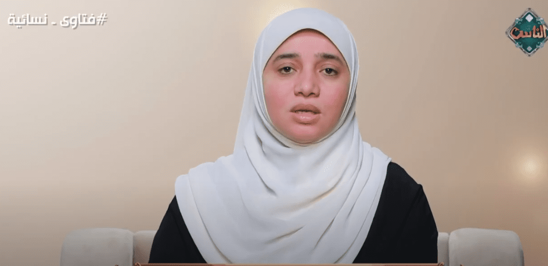 56 شاهد ما حكم صيام الحامل والمرضع؟.. عضو مركز الأزهر العالمي للفتوى تجيب - فيديو موقع في الجامعة