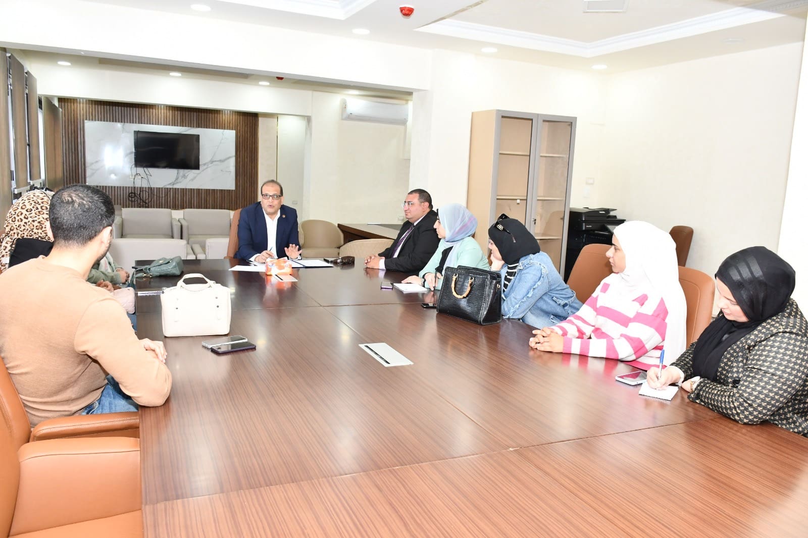 نائب رئيس جامعة الإسماعيلية الجديدة الأهلية يترأس الاجتماع التحضيري الثاني للمؤتمر الطلابي البحثي 1 5a0544d1 3d79 4d7e aa73 69fa772ec62e جامعة الإسماعيلية الجديدة الأهلية نائب رئيس جامعة الإسماعيلية الجديدة الأهلية يترأس الاجتماع التحضيري الثاني للمؤتمر الطلابي البحثي موقع في الجامعة