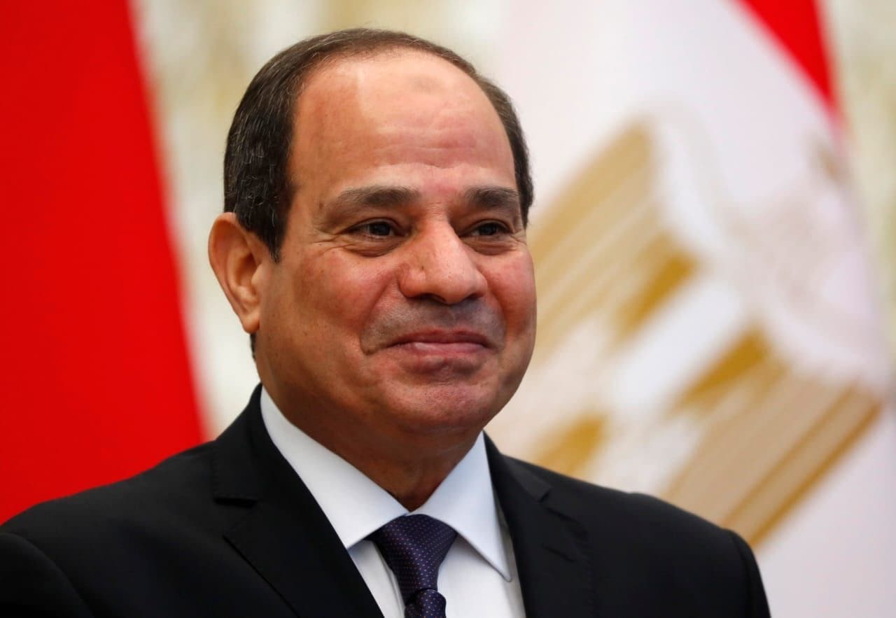 8c0da2bb 3245 4262 b5cb 27158b94b02e التعليم العالي رئيس جامعة القاهرة يهنئ الرئيس عبدالفتاح السيسي والشعب المصري وأسرة الجامعة بمناسبة عيد الفطر موقع في الجامعة
