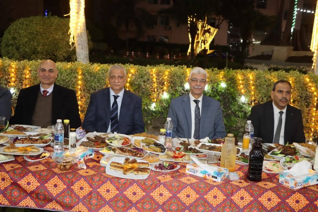 FB IMG 1742933699591 رمضان 2025 القاصد: توفير التأهيل المهني والتدريب العملي والتطبيقي للطلاب الوافدين موقع في الجامعة