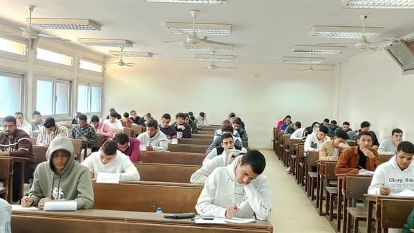الجامعات تستعد لامتحانات الميدتيرم 2025 في رمضان: اختبارات إلكترونية وإجراءات احترازية 1 IMG 20250317 WA0123 الجامعات الجامعات تستعد لامتحانات الميدتيرم 2025 في رمضان: اختبارات إلكترونية وإجراءات احترازية موقع في الجامعة