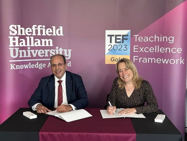 الجامعة البريطانية توقع بروتوكول تعاون مع جامعة شيفيلد هالام البريطانية لتعزيز التعاون الأكاديمي 1 IMG 20250320 WA0124 الجامعة الجامعة البريطانية توقع بروتوكول تعاون مع جامعة شيفيلد هالام البريطانية لتعزيز التعاون الأكاديمي موقع في الجامعة