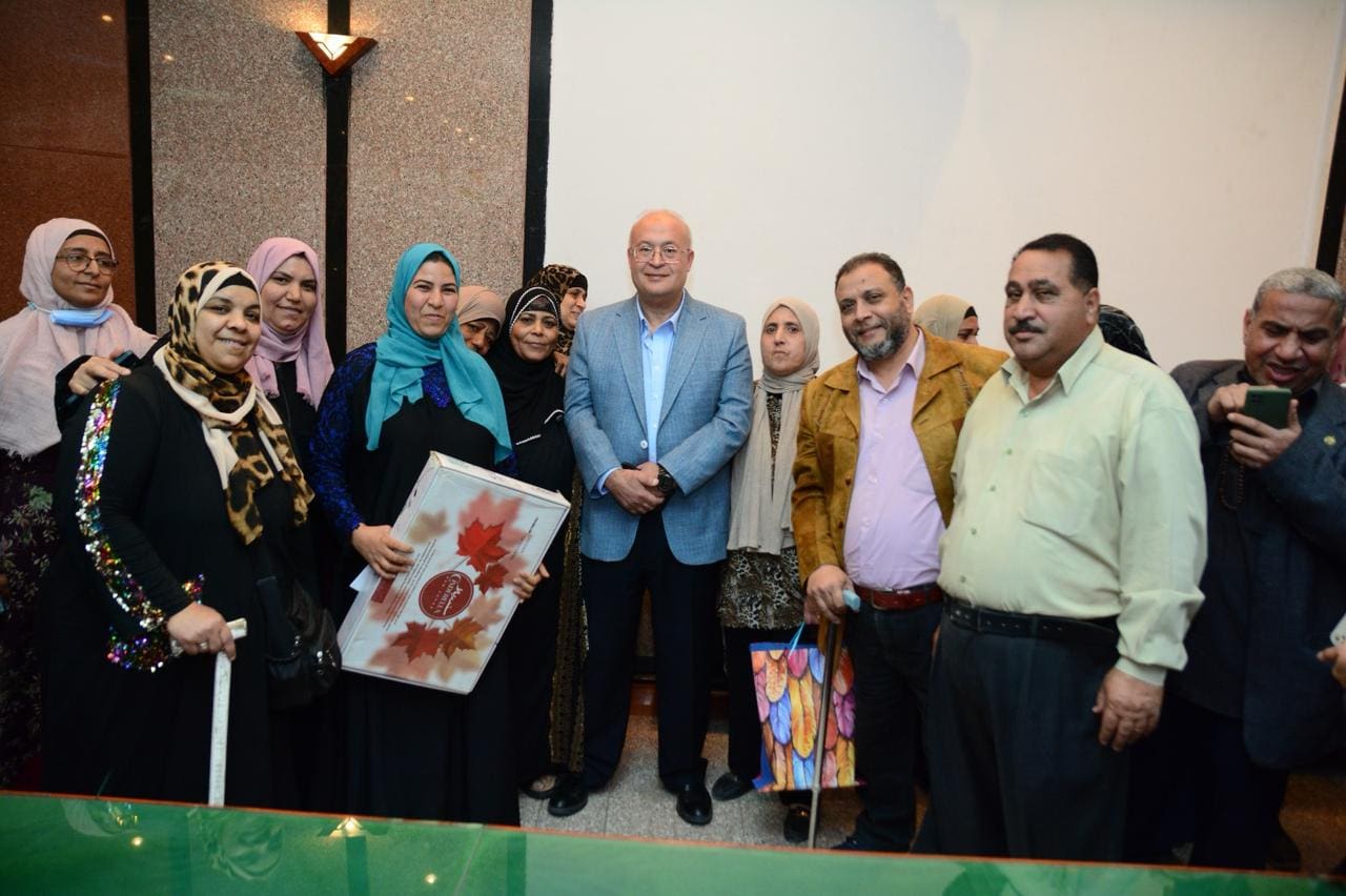 IMG 20250320 WA0129 1 زراعة زراعة عين شمس تكرم الأمهات المثاليات.. والعميد: تكريم لكل لحظة إخلاص وتفاني موقع في الجامعة