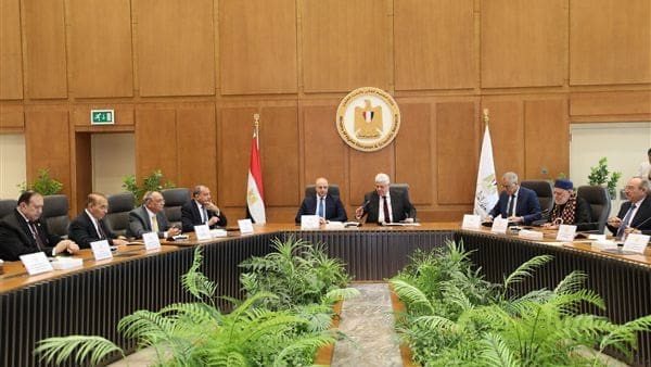 IMG 20250324 WA0032 مسابقة تعيين 40 ألف معلم بالأزهر تعيين الدكتور حسين خالد رئيسًا لمجلس أمناء جامعة بني سويف الأهلية موقع في الجامعة