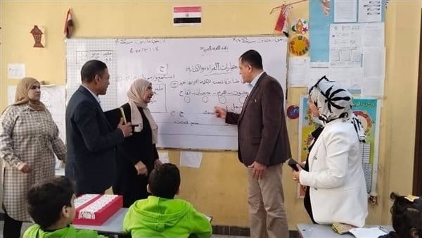 انطلاق تنفيذ البرنامج القومي لتنمية مهارات القراءة والكتابة بالمدارس في دمياط 1 مدرسة فصل داخل مدرسة