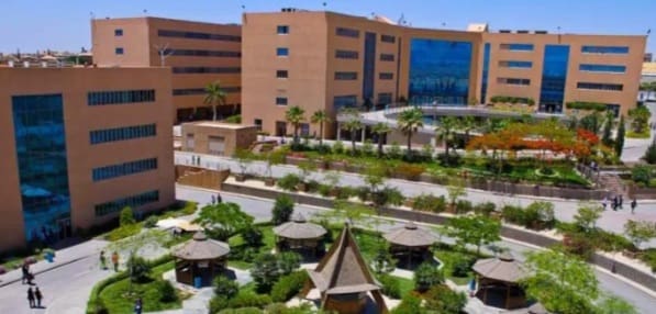 المستندات المطلوبة لحاملي شهادة IG للالتحاق بالجامعات المصرية 10 Screenshot ٢٠٢٥٠٣٢٠ ٢٣٠٢٠٤ Chrome مدارس IPS الرسمية الدولية المستندات المطلوبة لحاملي شهادة IG للالتحاق بالجامعات المصرية موقع في الجامعة