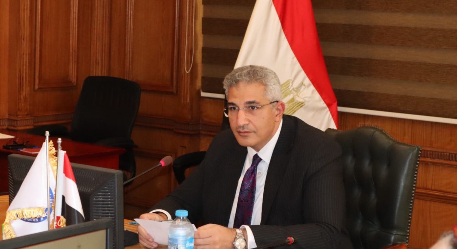 Untitled 1 جامعة القاهرة بعد اعتماده من وزير التعليم العالي .. النص الكامل للإطار المرجعي الاسترشادي للتعليم الجامعي موقع في الجامعة