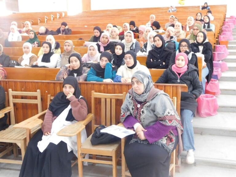 جامعة قناة السويس تنظم لقاء تعريفيا حول خدمات مركز الإرشاد النفسي بكلية الزراعة 5 eb0178c0 6962 4839 a926 8088237bcbfb الأزهر جامعة قناة السويس تنظم لقاء تعريفيا حول خدمات مركز الإرشاد النفسي بكلية الزراعة موقع في الجامعة