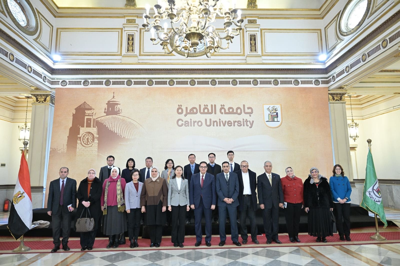 f02771a0 d59b 4f3b b270 0c2ac8cc4a6a جامعة القاهرة رئيس جامعة القاهرة يستقبل رئيس جامعة شنغهاي الدولية لبحث تعزيز أوجه التعاون المشترك موقع في الجامعة