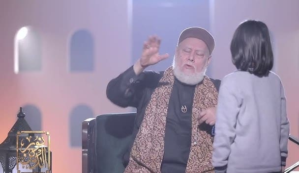 طالب لعلي جمعة: لو مسيحي مات في الحرب يعتبر شهيدا؟.. والرد مفاجئة لن تتوقعه 1 على جامعة طالب طالب لعلي جمعة: لو مسيحي مات في الحرب يعتبر شهيدا؟.. والرد مفاجئة لن تتوقعه موقع في الجامعة