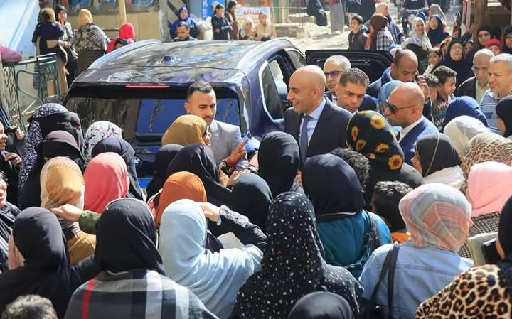 إعادة تشييد سور مدرسة الإمام محمد عبده.. أبرز توجيهات وزير التعليم خلال جولته بمدارس القاهرة 1 وزير التعليم تعليم إعادة تشييد سور مدرسة الإمام محمد عبده.. أبرز توجيهات وزير التعليم خلال جولته بمدارس القاهرة موقع في الجامعة