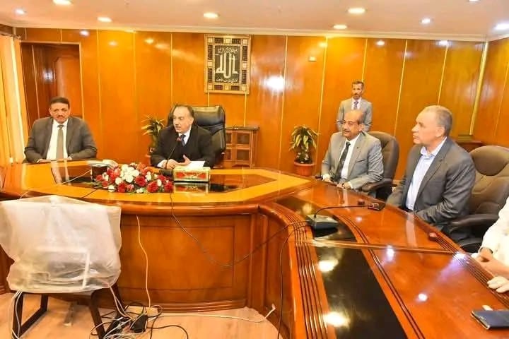 1743496330894 دور الأخصائي الاجتماعي بالمدارس محافظ أسيوط لوفد بمديرية التربية والتعليم: تكثيف الجهود لتحقيق أعلى مستوى من الكفاءة موقع في الجامعة