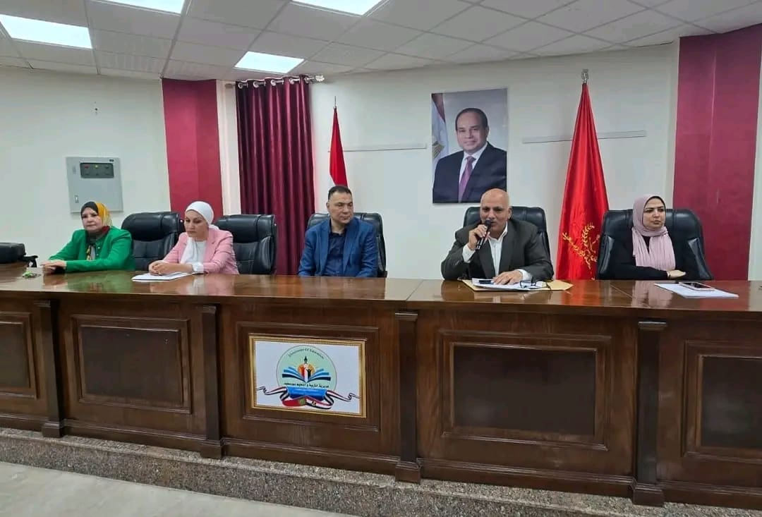 تعليم بورسعيد: نستهدف تدريب 12620طالب وطالبة و159 معلم وموجه 1 1743922578813 تعليم تعليم بورسعيد: نستهدف تدريب 12620طالب وطالبة و159 معلم وموجه موقع في الجامعة