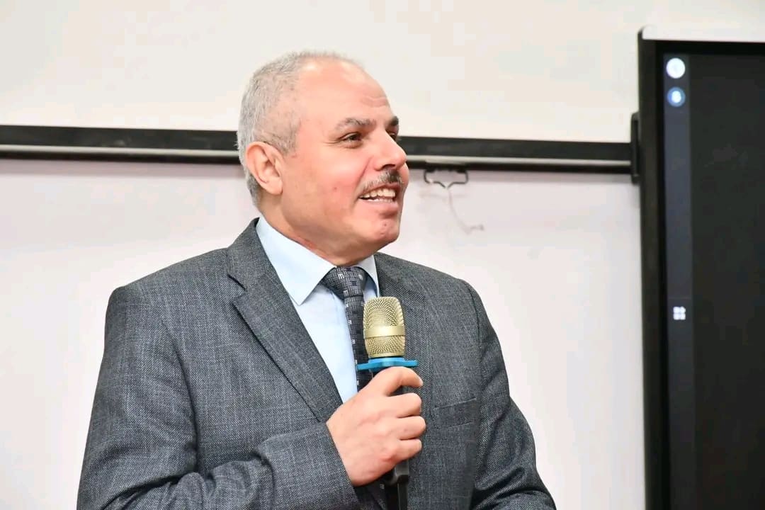 رئيس جامعة قناة السويس يفتتح المؤتمر الطلابي والبحثي السابع ويتابع العروض البحثية 1 1743940527430 رئيس رئيس جامعة قناة السويس يفتتح المؤتمر الطلابي والبحثي السابع ويتابع العروض البحثية موقع في الجامعة