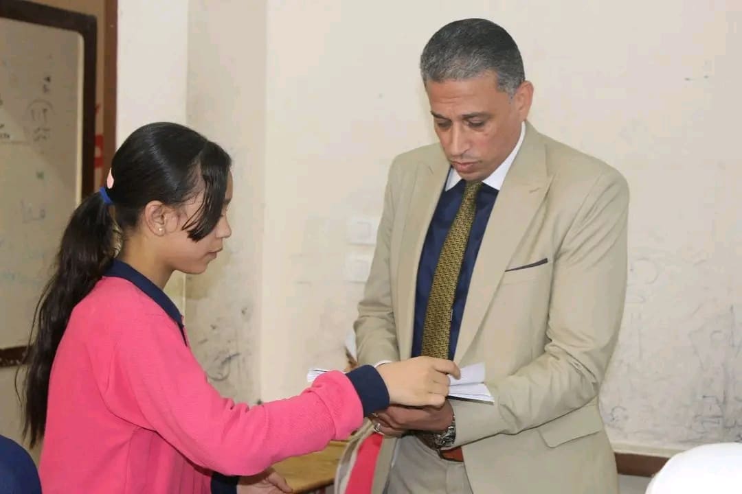 1744113611032 فلسطين 4 توجيهات جديدة من وكيل تعليم الجيزة لإدارتي العمرانية والهرم موقع في الجامعة