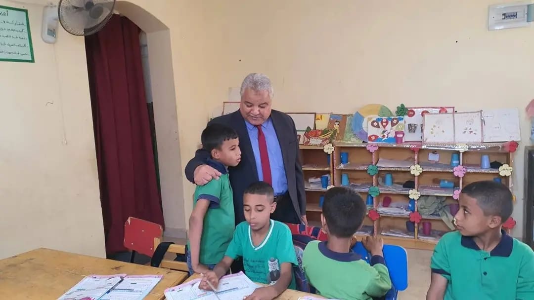 1744295966422 امتحانات الرياضيات وكيل تعليم الأقصر للطلاب: ضرورة مواجهة أي صعوبات تعوق طريقكم موقع في الجامعة