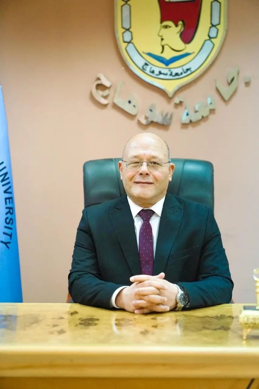 جامعة سوهاج: توفير 1000 وظيفة وتأهيل أكثر من 2000 طالب لسوق العمل 1 1745072514068 سوهاج جامعة سوهاج: توفير 1000 وظيفة وتأهيل أكثر من 2000 طالب لسوق العمل موقع في الجامعة