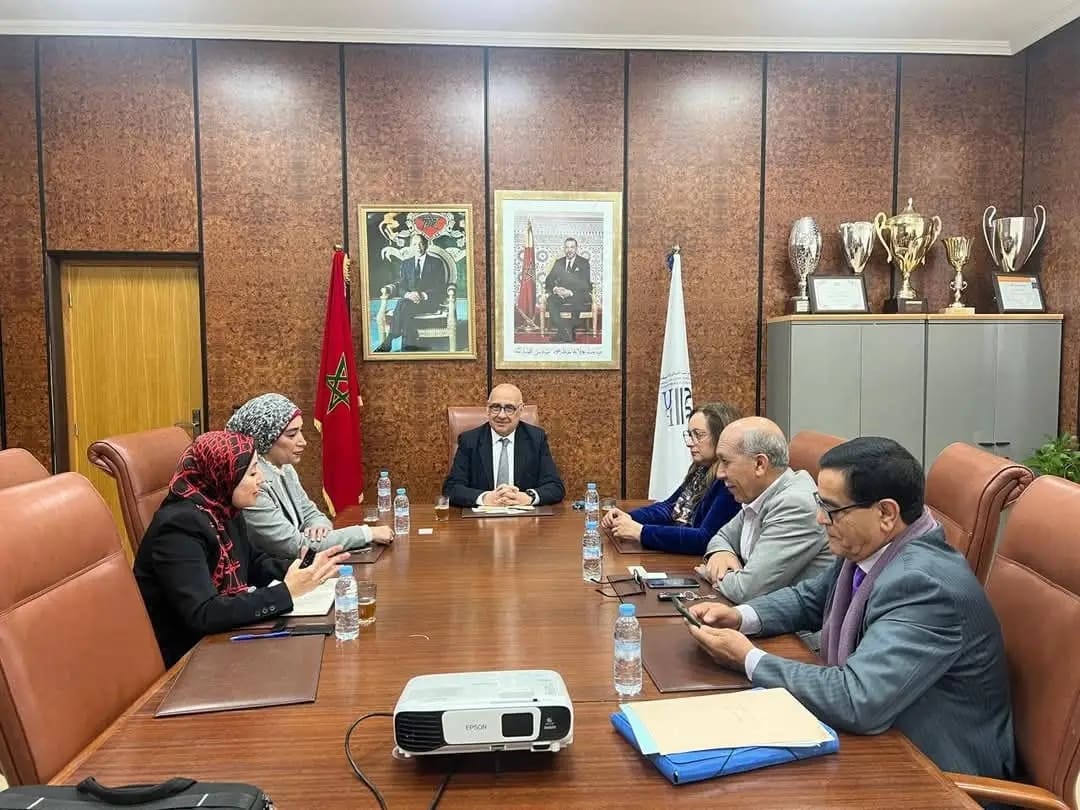 1745231914046 الأقصر جامعتا الأقصر والحسن الثاني بالدار البيضاء يبحثان التعاون المشترك موقع في الجامعة