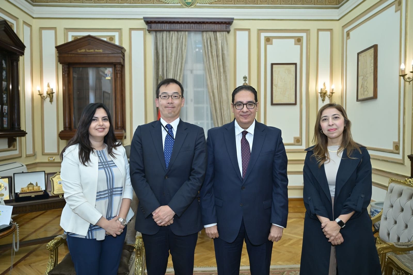 رئيس جامعة القاهرة يستقبل الممثل الجديد لهيئة التعاون الدولي اليابانية "جايكا" 1 3e92ea76 0fea 42ff be4c 6904d7aa985c جامعة القاهرة رئيس جامعة القاهرة يستقبل الممثل الجديد لهيئة التعاون الدولي اليابانية "جايكا" موقع في الجامعة