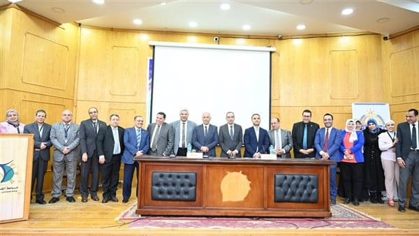 بالصور.. انطلاق الملتقى القمي الـ11 للطلاب والطالبات المثاليين بجامعة الفيوم 8 جامعة الفيوم