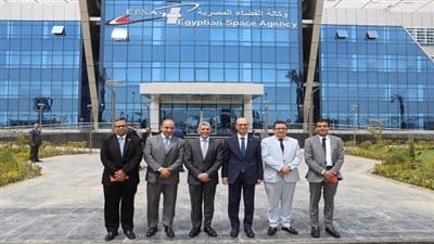 667 نائب خطوة استراتيجية جديدة.. جامعة أسيوط توقع 3 اتفاقيات مع وكالة الفضاء لتعزيز قدرات الطلاب موقع في الجامعة