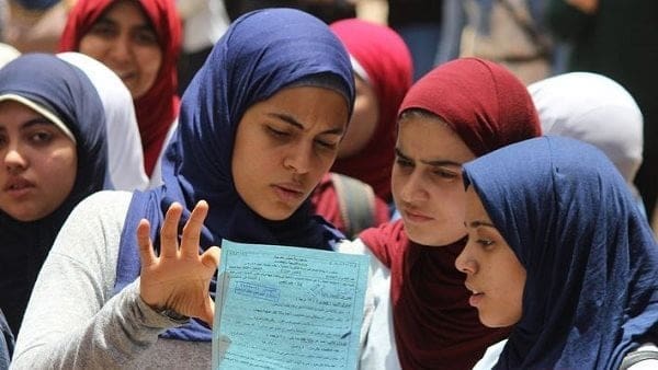 روابط النماذج الإسترشادية لمادة اللغة الألمانية لطلاب الصف الثالث الثانوي 2025 1 طلاب الثانوية العامة 2025.. زيادة عدد أسئلة امتحان الإنجليزي
