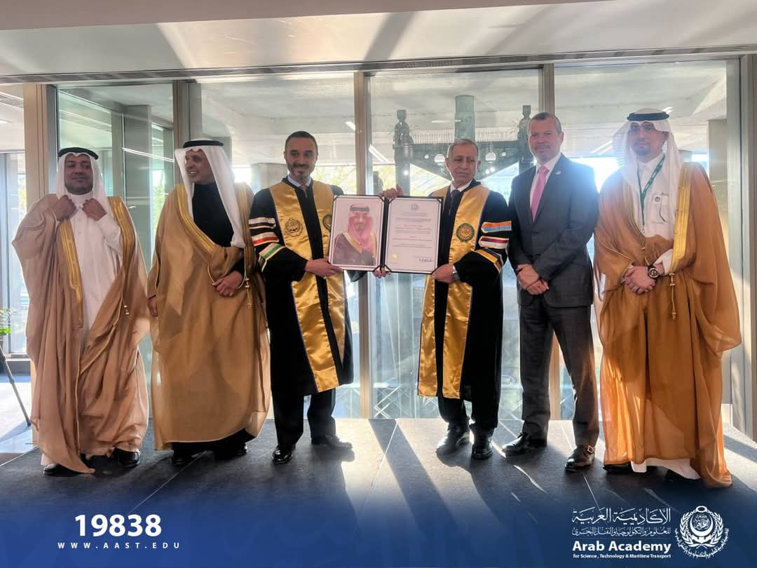 FB IMG 1744228863218 الأكاديمية الأكاديمية العربية تمنح الأمير خالد بن بندر الدكتوراه الفخرية في العلوم الإنسانية بحضور دولي رفيع المستوي موقع في الجامعة