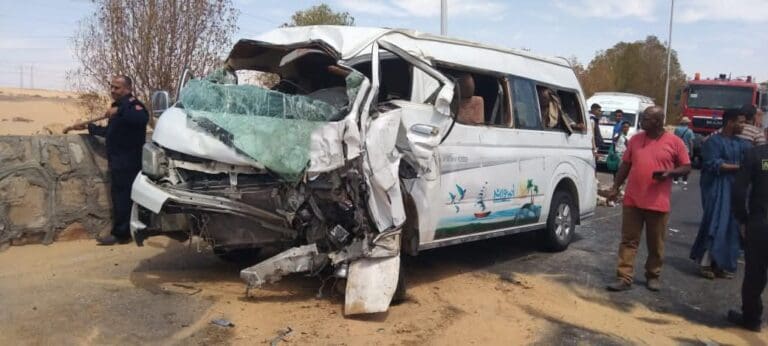 رحلة مدرسية تتحول إلى كابوس.. إصابة 12 طالبًا في انقلاب ميكروباص بأسوان 20 FB IMG 1744881315708 مفتي الجمهورية رحلة مدرسية تتحول إلى كابوس.. إصابة 12 طالبًا في انقلاب ميكروباص بأسوان موقع في الجامعة