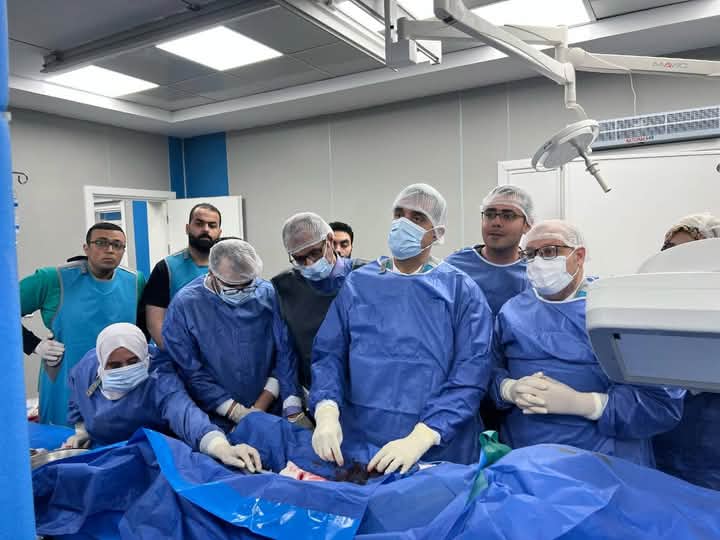 مستشفيات جامعة المنوفية تُجري أول عملية قسطرة مخية بنجاح وتنقذ مريضًا من خطر النزيف الدماغي 9 مستشفيات جامعة المنوفية