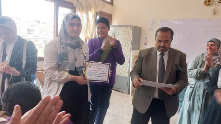 FB IMG 1745067049314 مدرسة قافلة فنية وتربوية من كلية التربية النوعية بجامعة المنوفية تضيء أجواء مدرسة النصر الإعدادية بجريس موقع في الجامعة