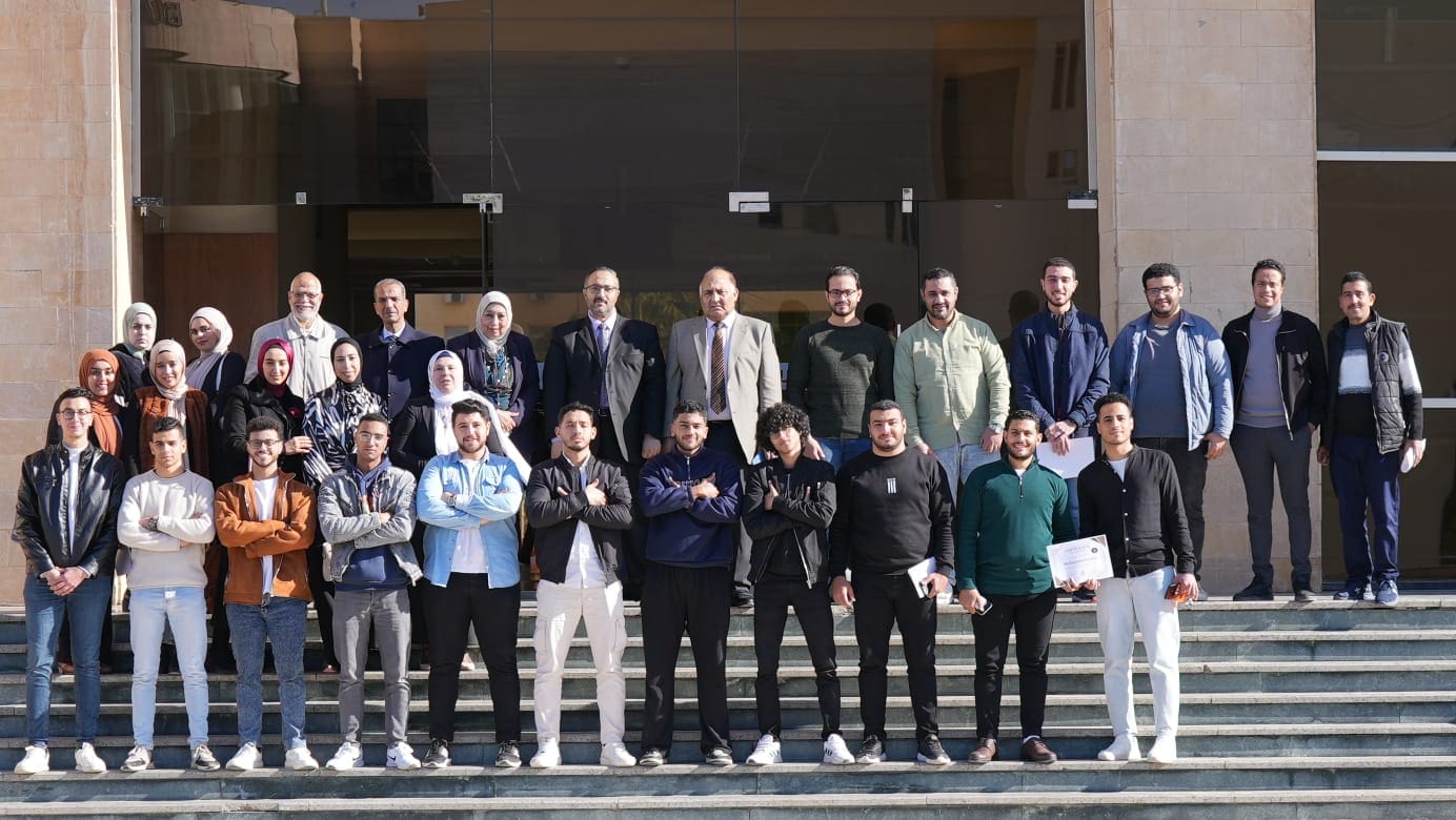 IMG 20250407 WA0015 جامعة سيناء جامعة سيناء تنظم المؤتمر العلمي الثالث لقسمي الممارسة الصيدلية والأدوية والسموم بكلية الصيدلة فرع العريش موقع في الجامعة