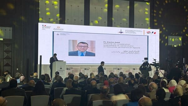 انطلاق المؤتمر المصري الفرنسي: شراكة بحثية تعزز الابتكار وتخدم التنمية 1 IMG 20250407 WA0039 المؤتمر المصري انطلاق المؤتمر المصري الفرنسي: شراكة بحثية تعزز الابتكار وتخدم التنمية موقع في الجامعة