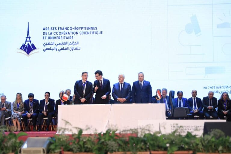 التعليم العالي: رئيس جامعة الإسكندرية يوقع خمس بروتوكولات تعاون مع جامعات فرنسية 5 IMG 20250408 WA0044 قنا التعليم العالي: رئيس جامعة الإسكندرية يوقع خمس بروتوكولات تعاون مع جامعات فرنسية موقع في الجامعة