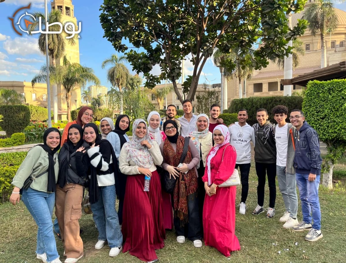 IMG 20250409 WA0051 إعلام «بوصلة».. مشروع تخرج بإعلام القاهرة للتوعية بأهمية بناء العلامة التجارية الشخصية موقع في الجامعة